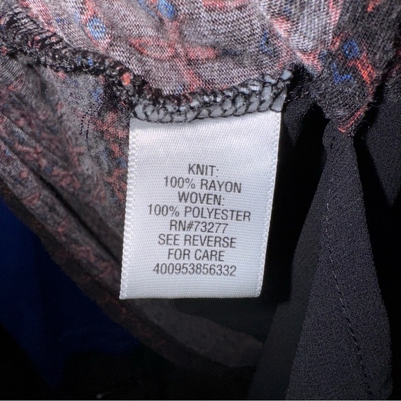 Simply Vera Vera Wang black mixed fabric blouse small sheer sleeve top - Picture 5 of 6